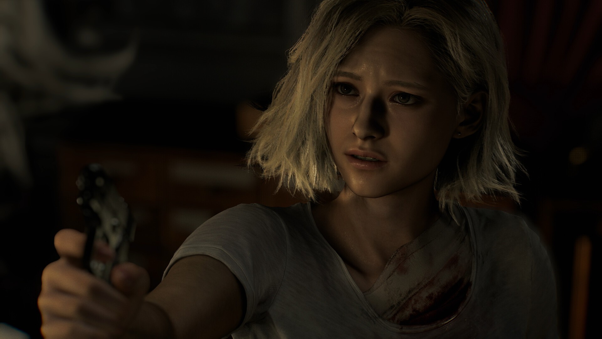 Resident Evil Requiem: Grace Ashcroft zielt verängstigt mit einer Pistole