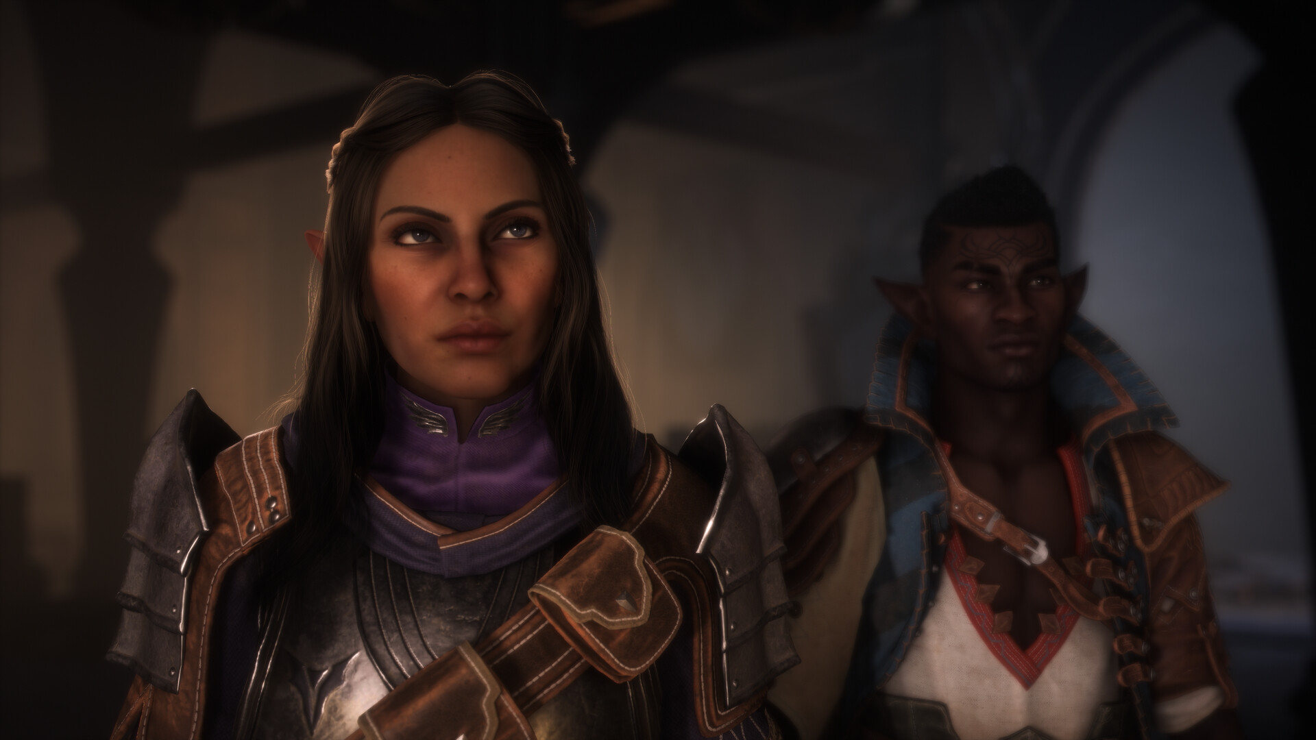Dragon Age: The Veilguard Screenshot: Zwei Gefährtinnen im Gespräch