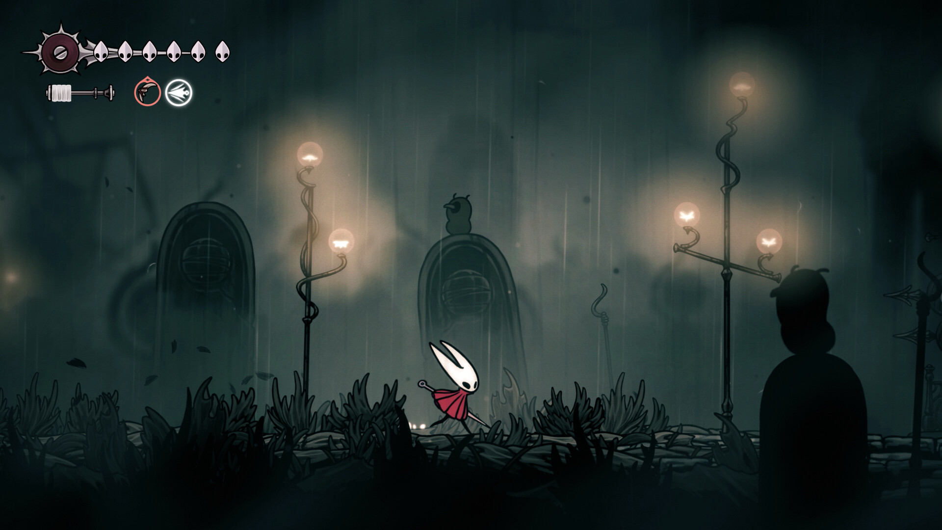 Hollow Knight: Silksong – Hornet in einem nebligen Dorf mit Laternen