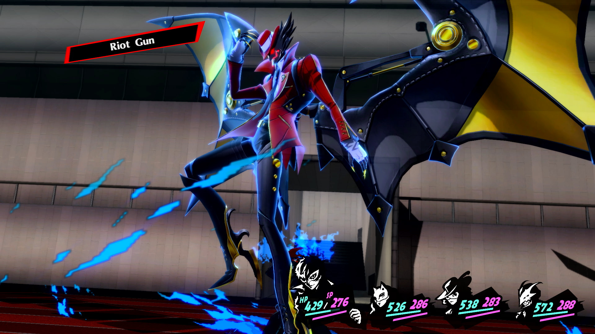 Persona 5 Royal – Joker beschwört im Kampf seine Persona, um Gegner zu bezwingen