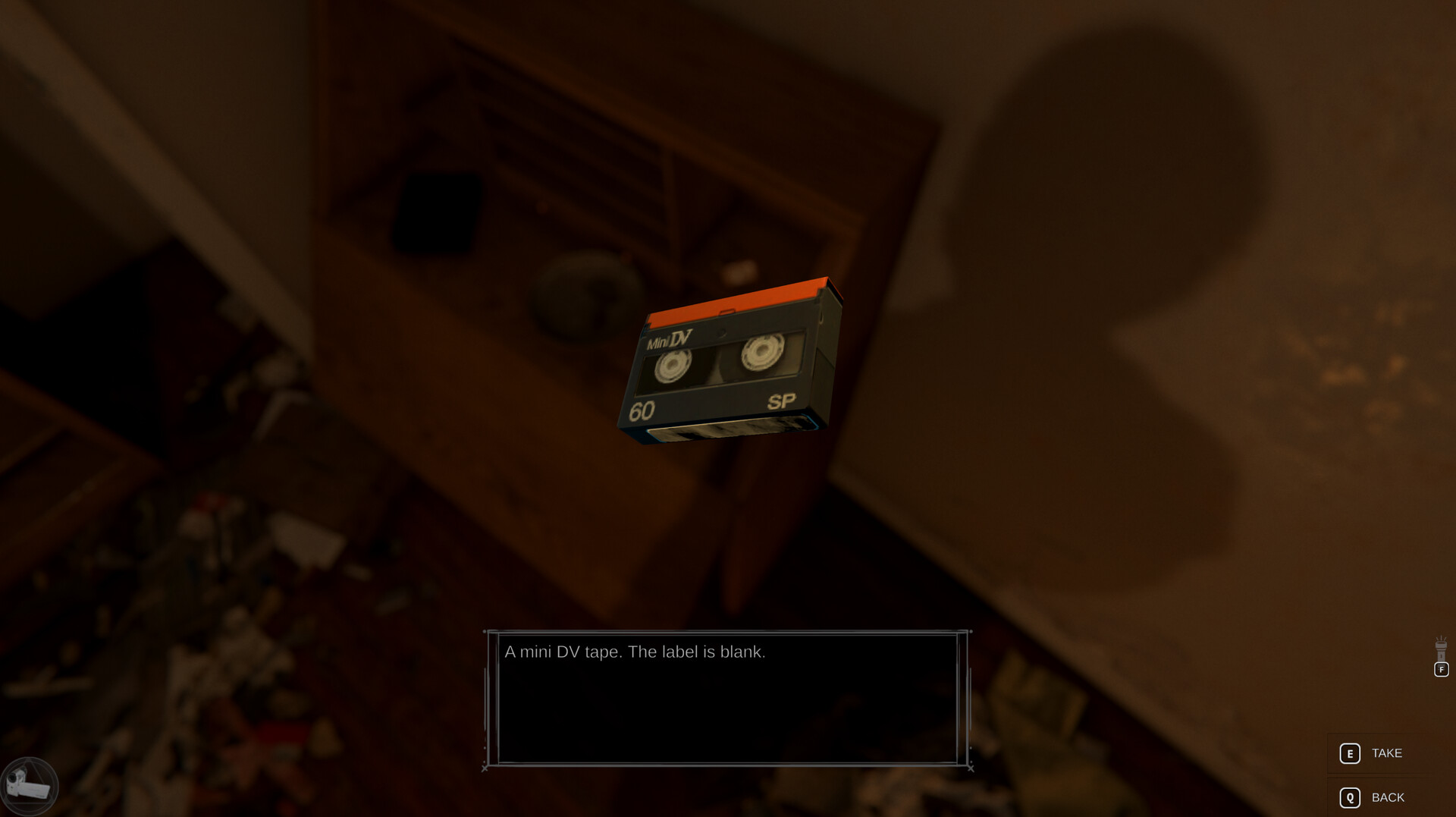 Playable Archive – Videokassette im dunklen Zimmer