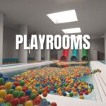 Playrooms Demo – Bällebad im Schwimmbad-Raum mit offiziellem Logo