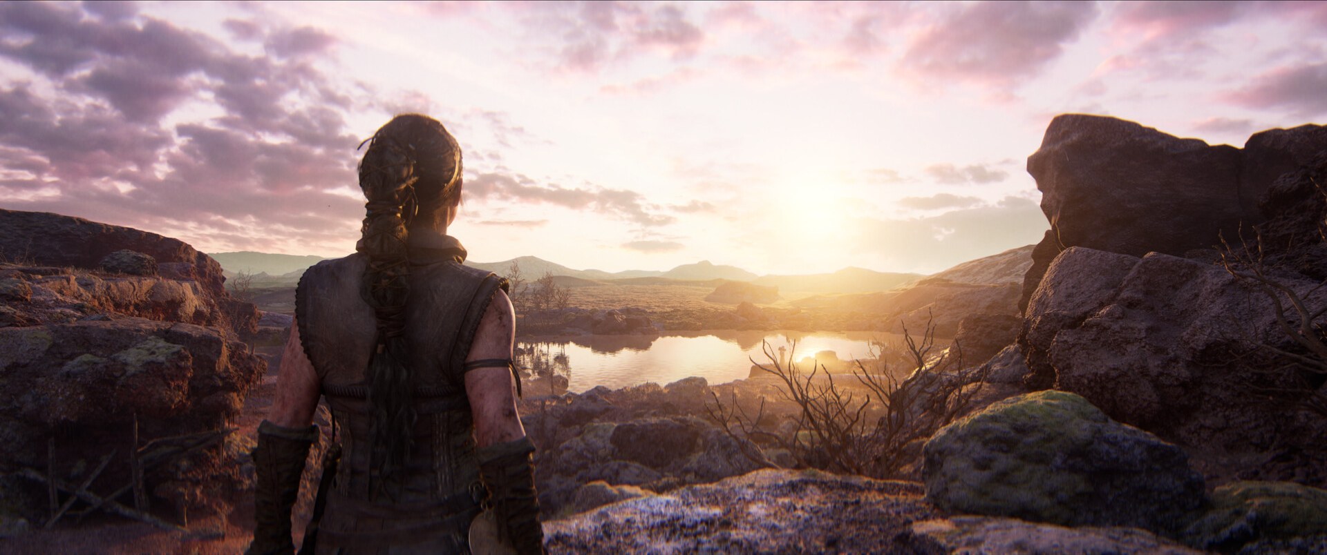 Senua's Saga: Hellblade II – Senua blickt auf einen Sonnenuntergang